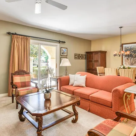 4106-1 Cozy Ground Floor 1 Bedroom With Fenced Patio